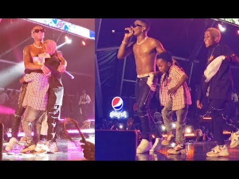 The Small Boys Wizkid Brought On Stage To Dance With Him Killed His Show At Starboy Fest Lagos