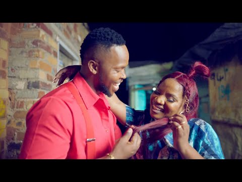Siya Ntuli (Ft. Makhadzi) - Umbuzo Wodwa [Official Music Video]