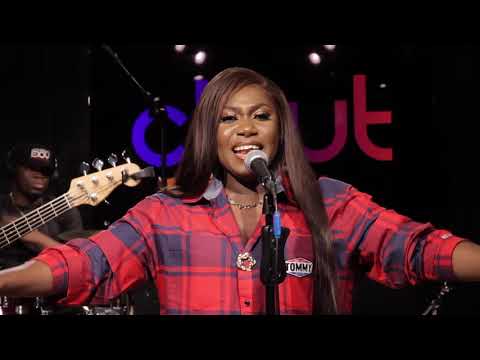 NINIOLA PERFORMS AT THE YOUTUBE AFRICA CREATOR WEEK CELEBRATION.