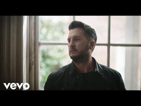 Luke Bryan - Build Me A Daddy (Official Music Video)