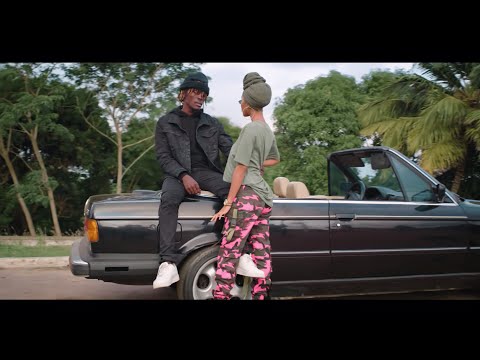 Kofi Mole - Me Ne Woaa (Official Video)