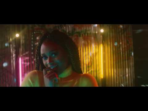 Queen eShun - Party ft Kofi Kinaata (Official Music Video)