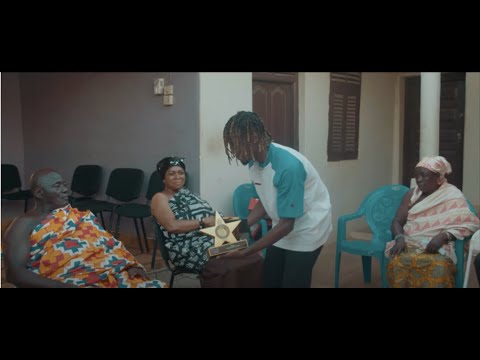 Kofi Mole - Abuakwa (Official Music Video)