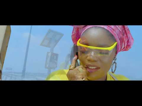BISOLA - CONTROLLA (OFFICIAL MUSIC VIDEO)