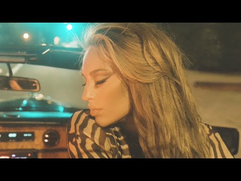 Alina Baraz - Alone With You (Official Lyric Video)