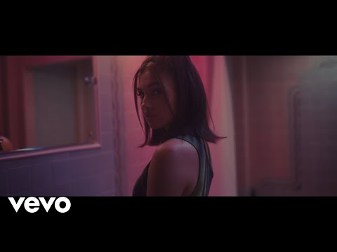 Mabel, 24kGoldn - Overthinking (Official Video)
