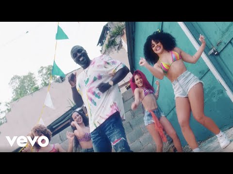 El Negreeto (Akon), Mark B - Rich Girl