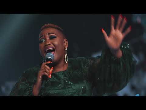 Ntokozo Mbambo - Oh Come Let Us Adore Him (Live at Emperor&#039;s Palace)