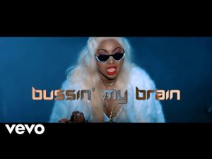 VIDEO: Tipsy - Bussin My Brain