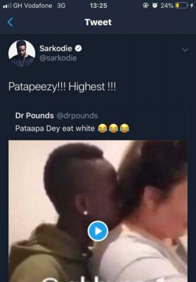 Patapeezy!! Sarkodie Hails One Corner Singer, Patapaa As He Gets Himself A White Girl