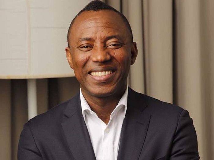 Watch The exciting Moment Sowore was seen Dancing to "Soapy" by Naira Marley (Video)