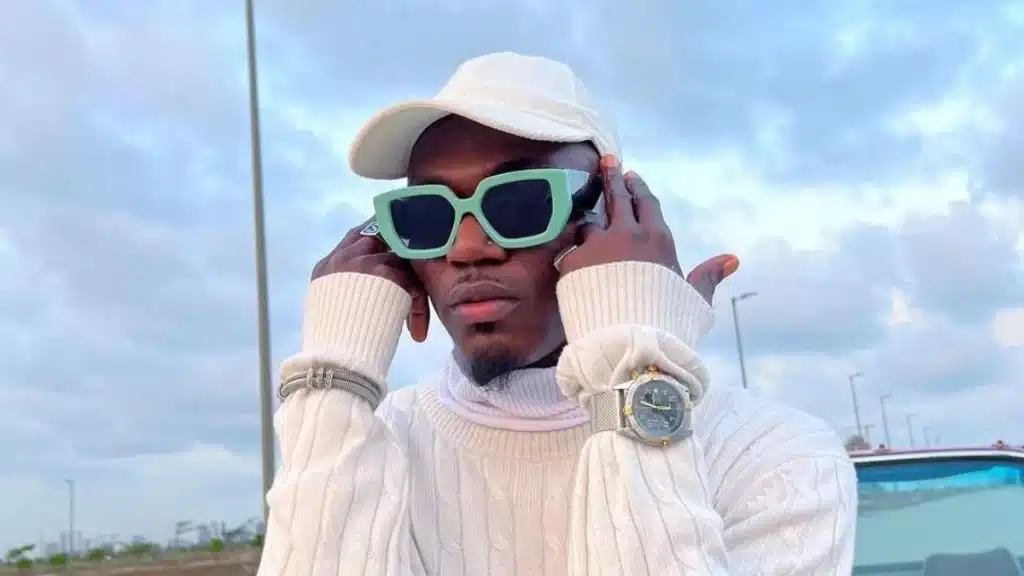 Spyro recounts how he went on his knees in public to beg an influencer to promote his song but refused