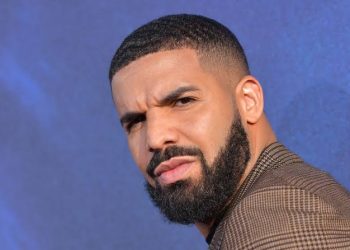 Drake Biography, Net Worth & Age