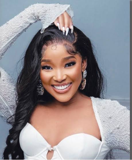 Sandra Okunzuwa Biography, Net Worth & Age