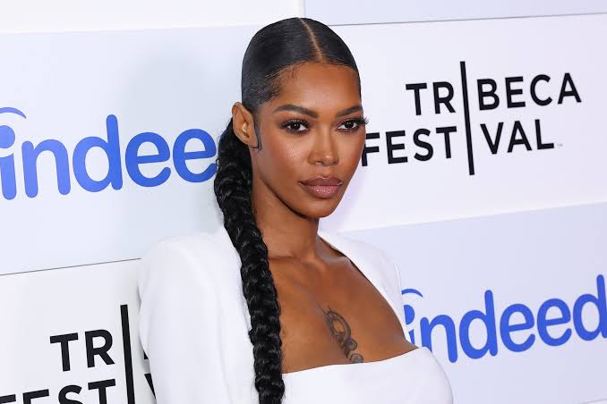 Jessica White Biography
